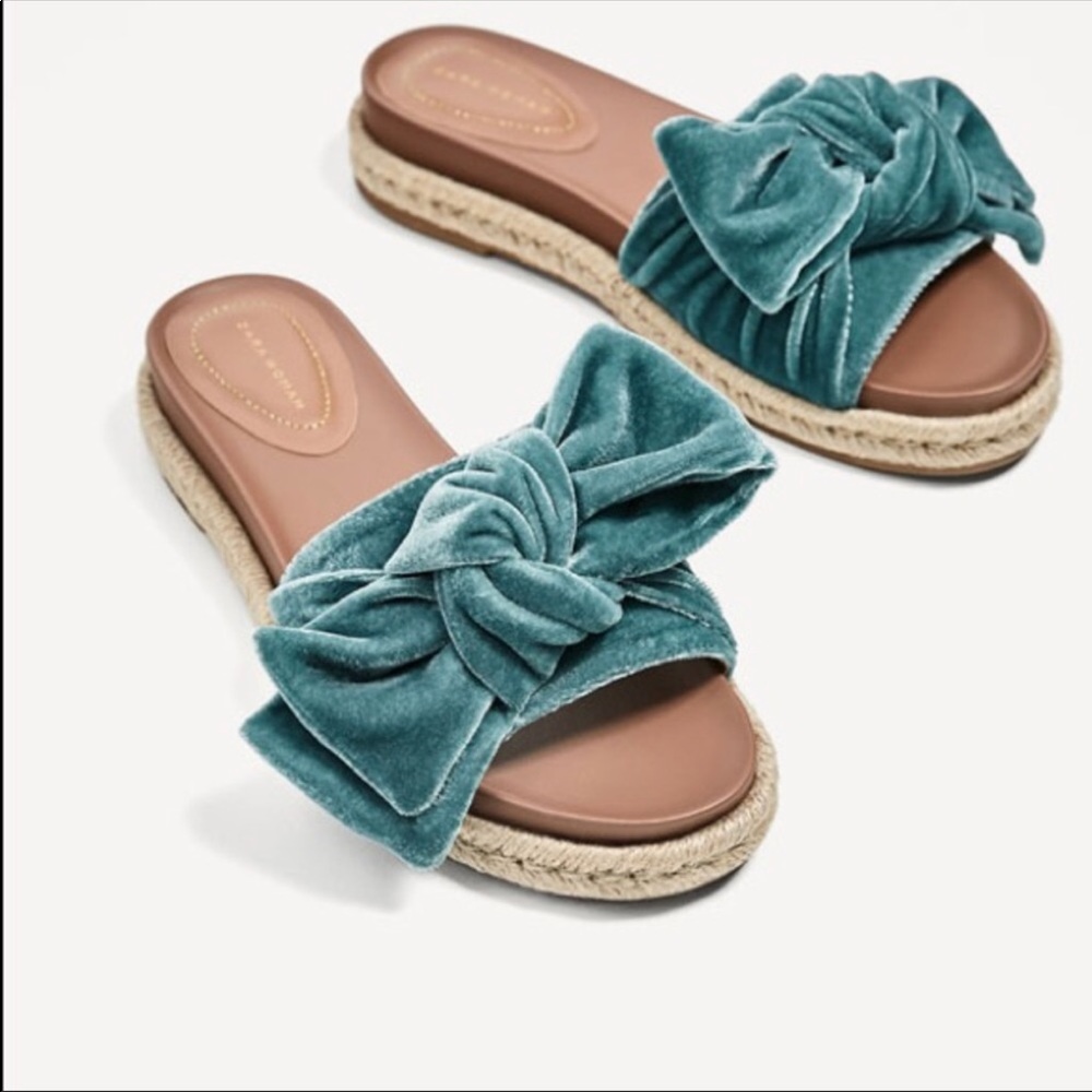 NWT Zara Velvet Espadrille Slides